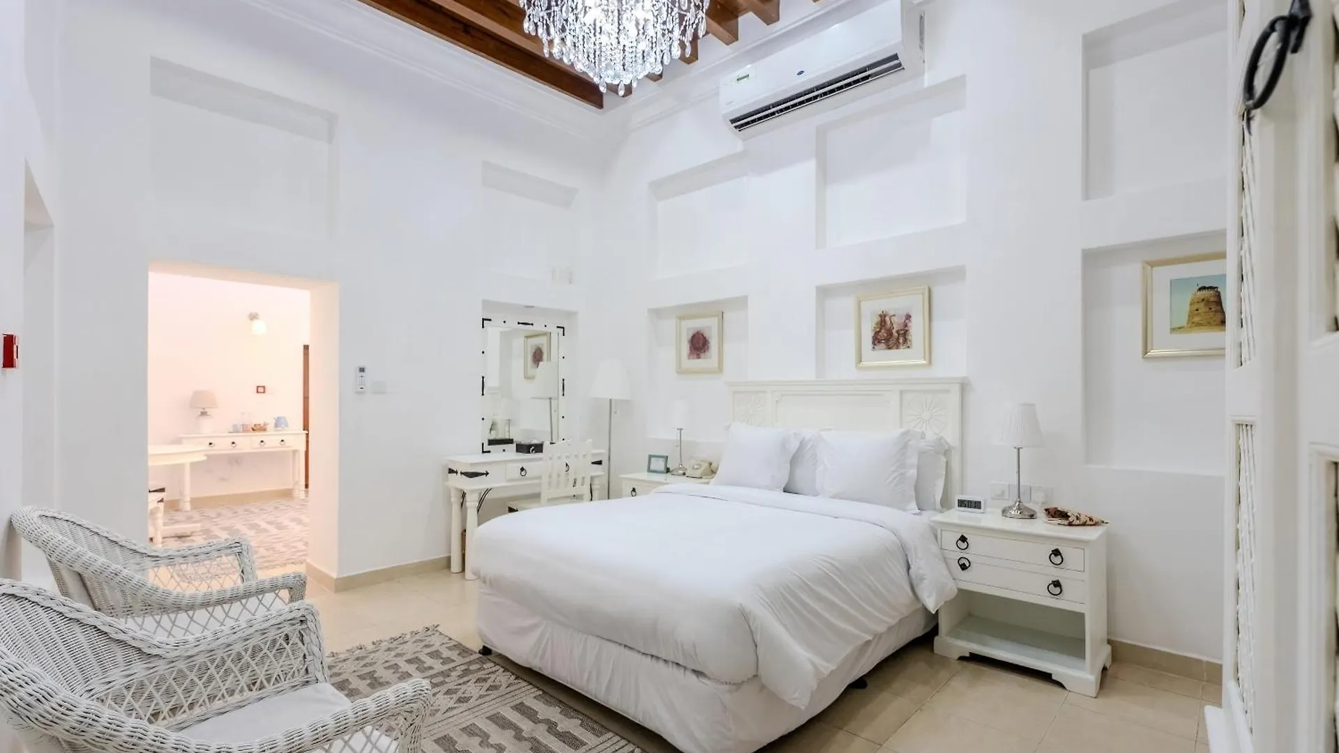 Arabian Boutique Hotel Dubai 3*,